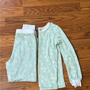 Jessica Simpson Light Green Floral Pajama Set